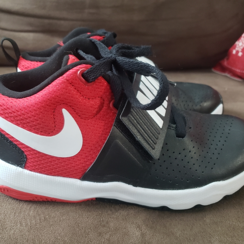Nike Boys Basketball Shoes